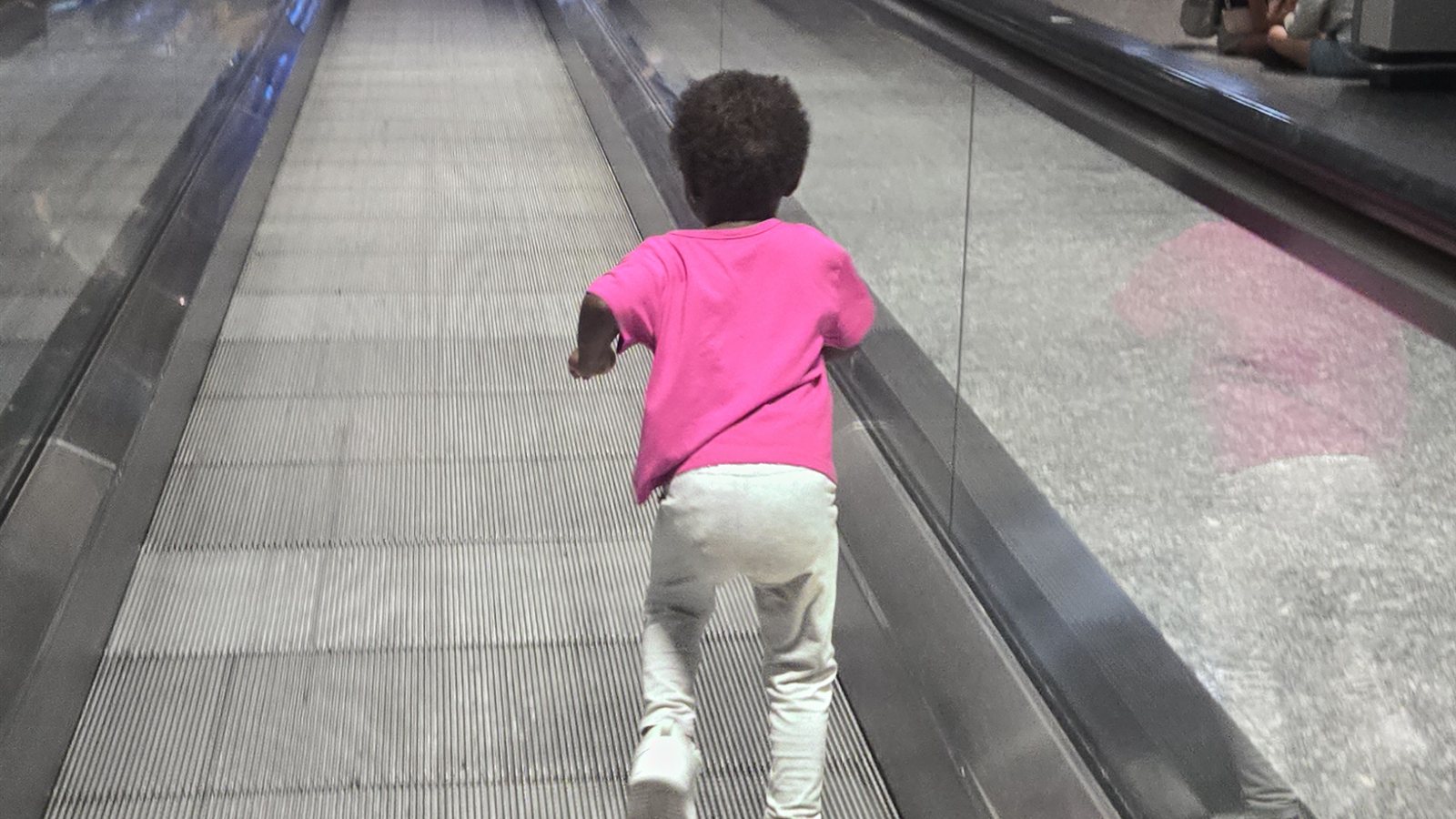 Navigating Busy Airports like a Pro