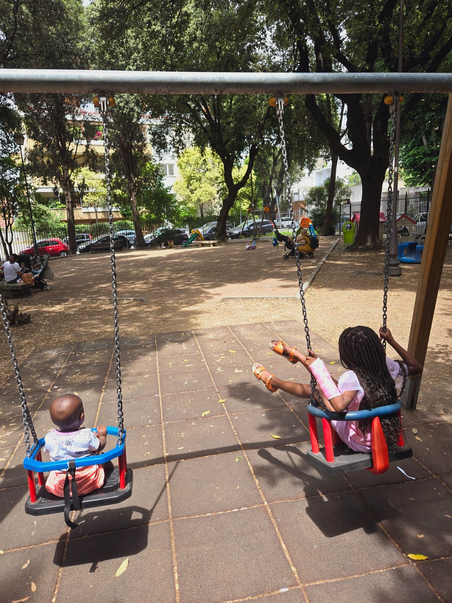 3 Meaningful Alternatives to Souvenirs When Traveling with Kids