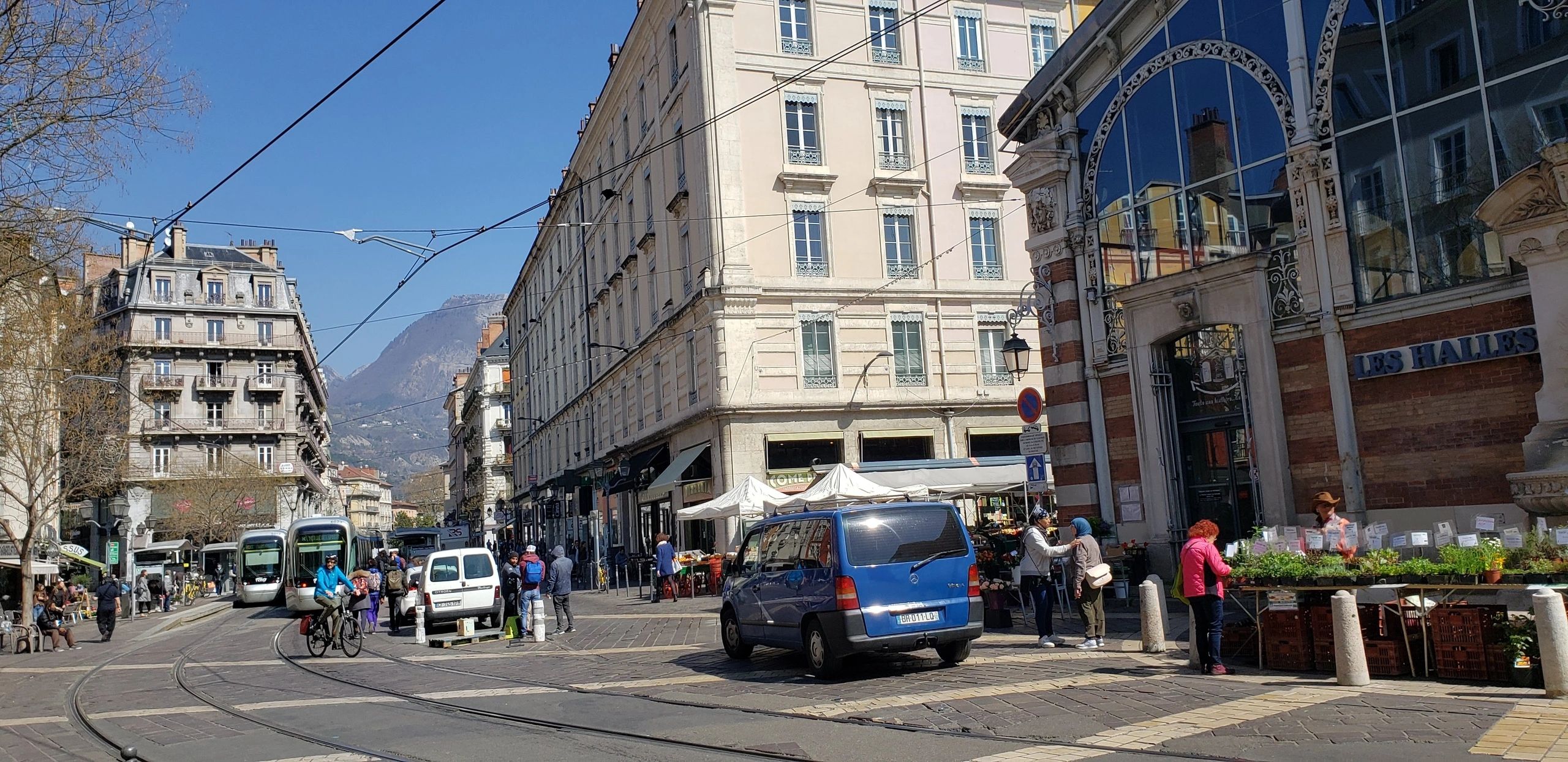 3 cities to visit from Lyon for a day trip