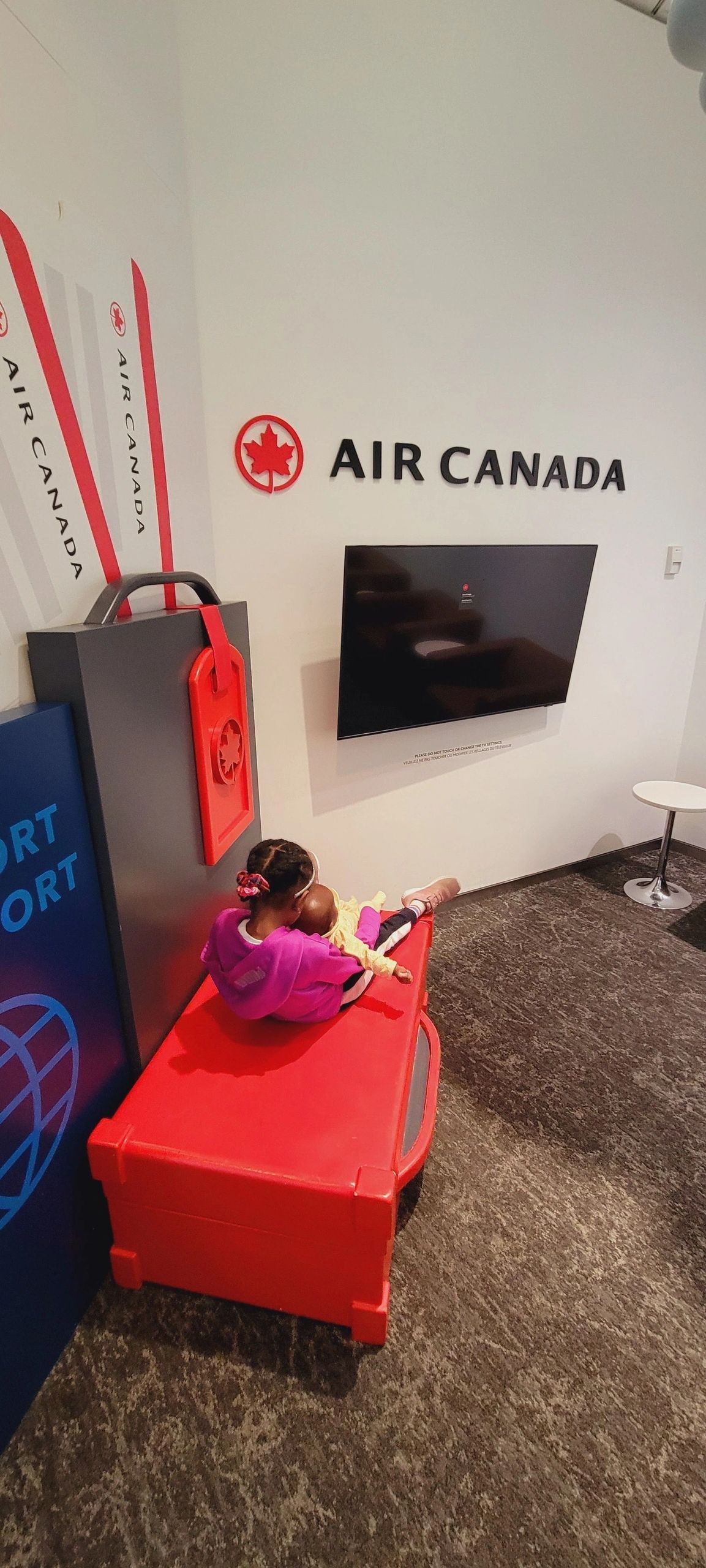 Airport Lounges with Kids: Everything Parents Need to Know