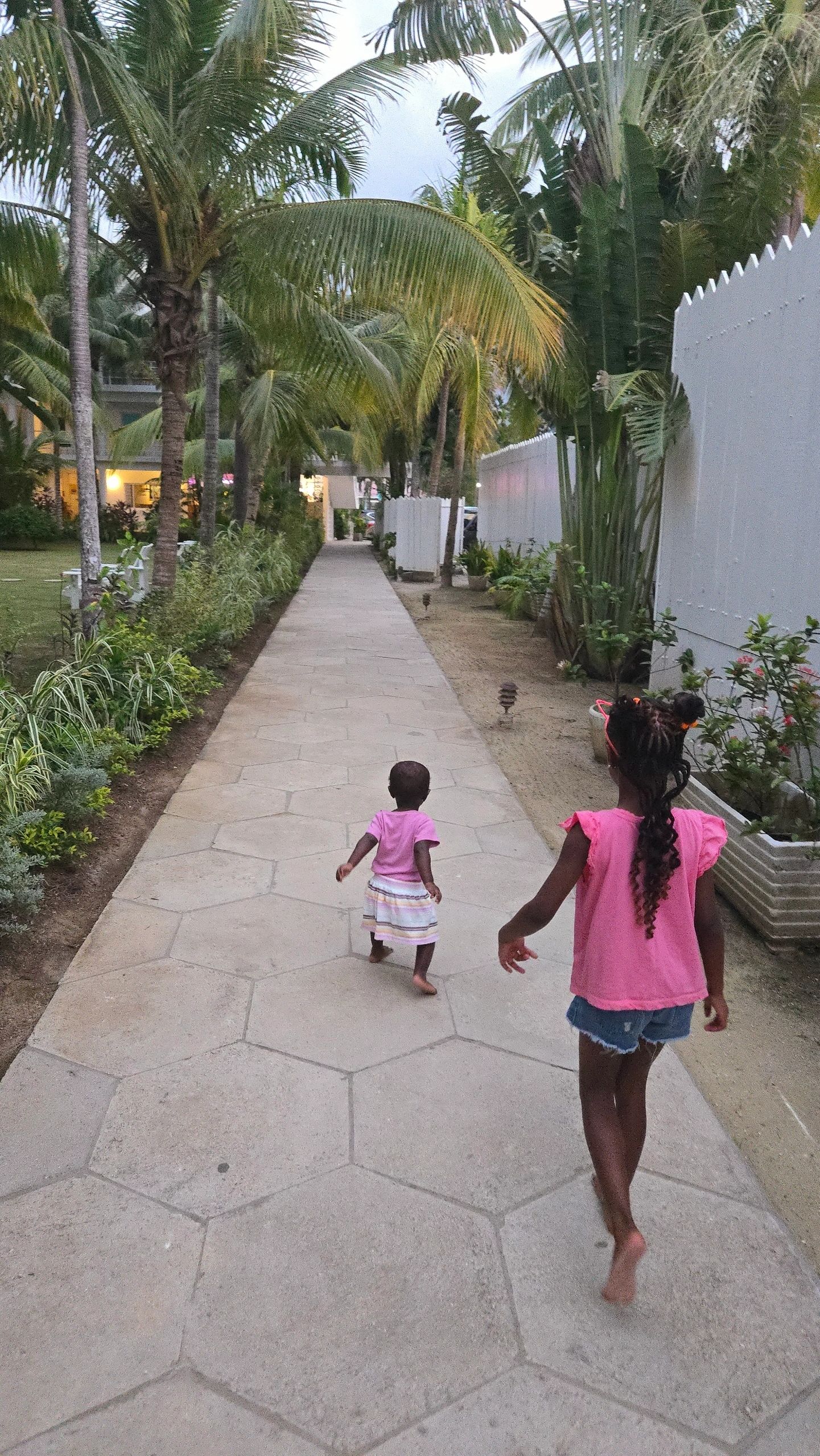 Europe or Caribbean with kids: how to choose + where to go
